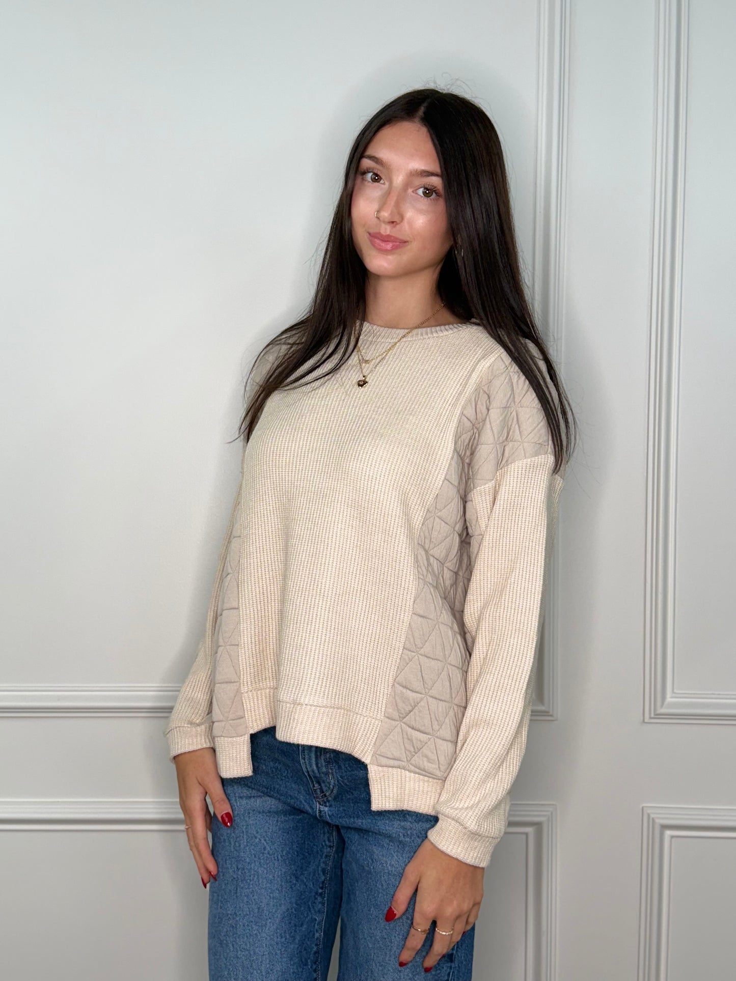Allyra Crewneck