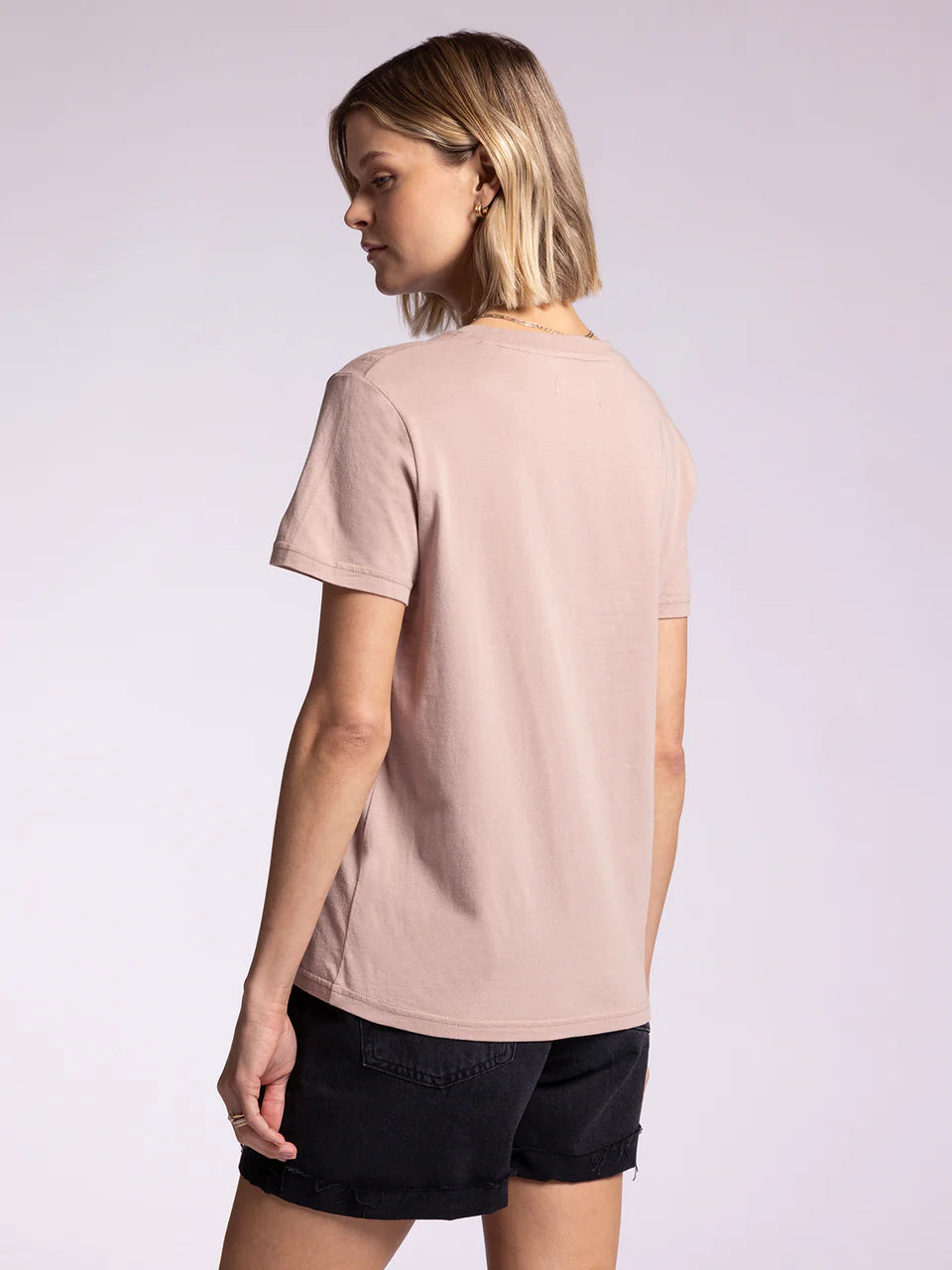 Aida Tee