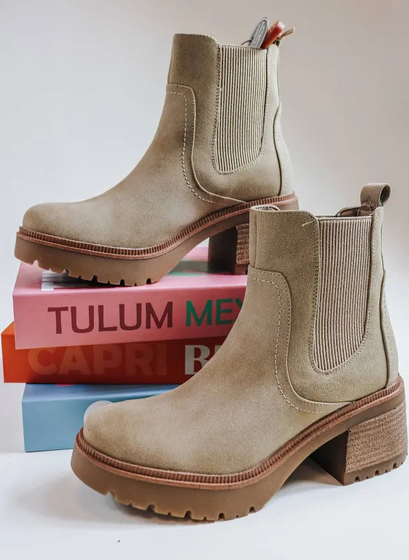Mia Boot Sand