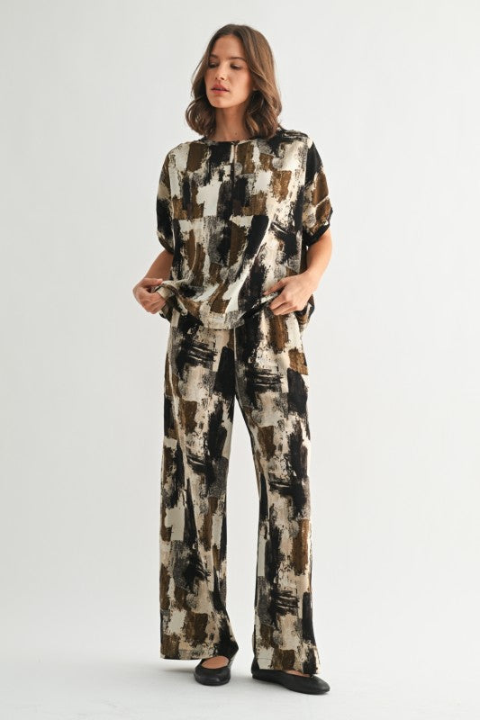 Abstract Becka Bottoms