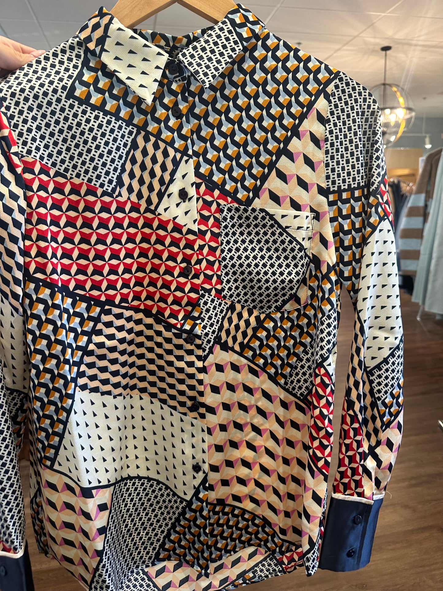 Dally Geo Blouse
