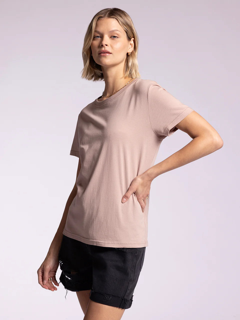 Aida Tee