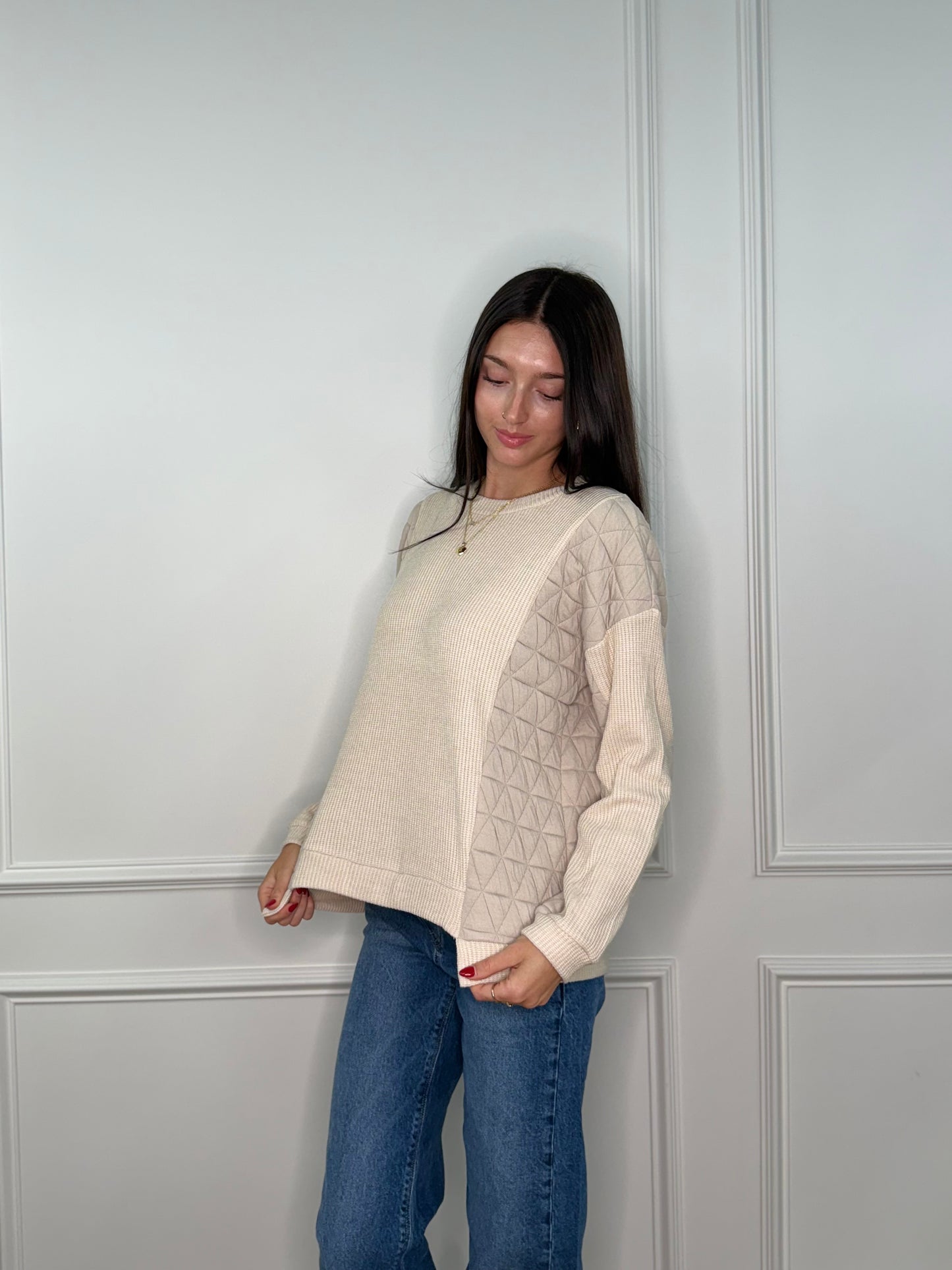 Allyra Crewneck