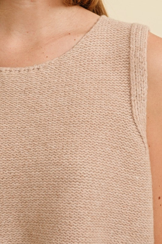 Back Bow Tie Sleeveless Sweater