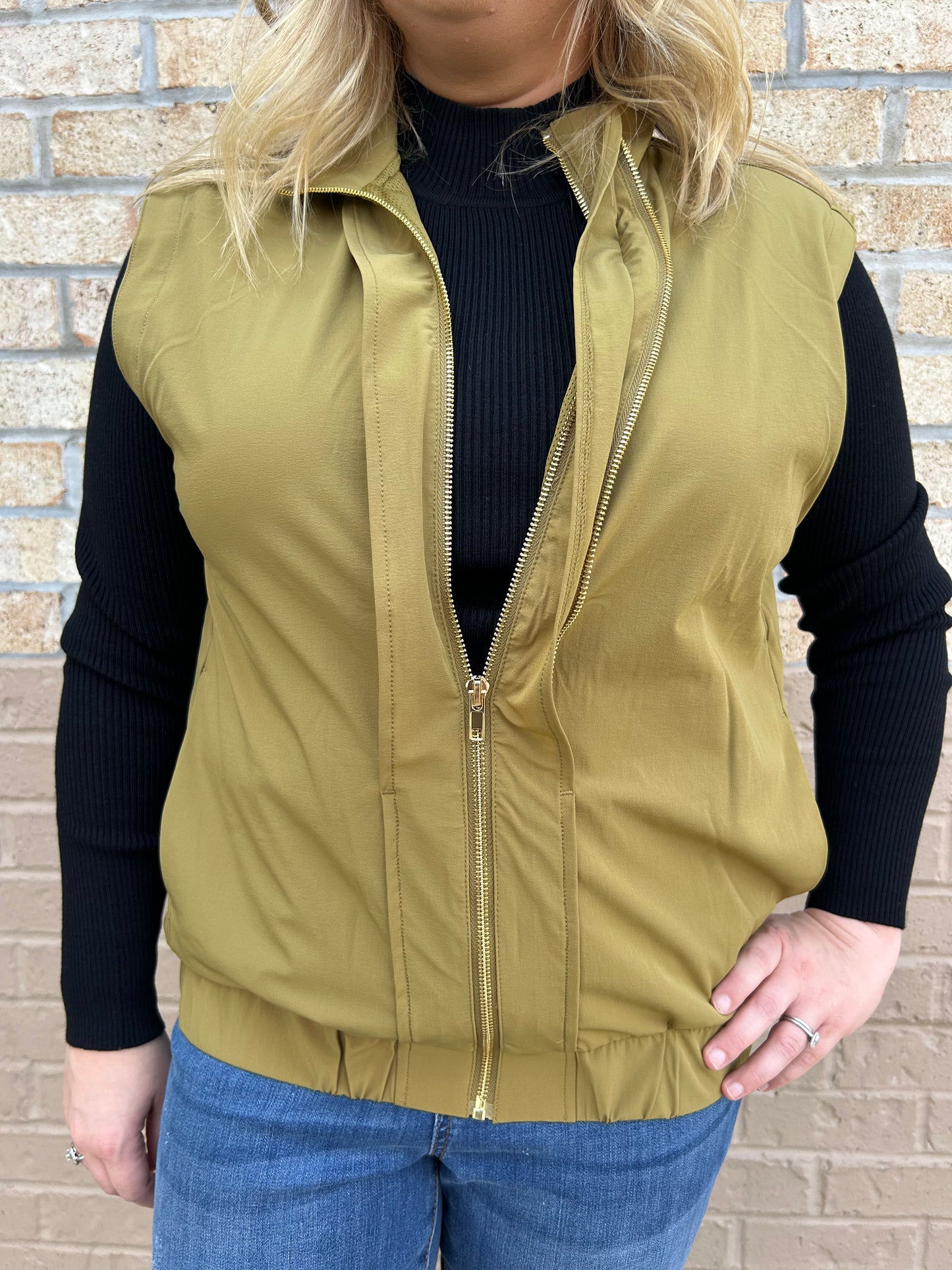 green jacket/vest