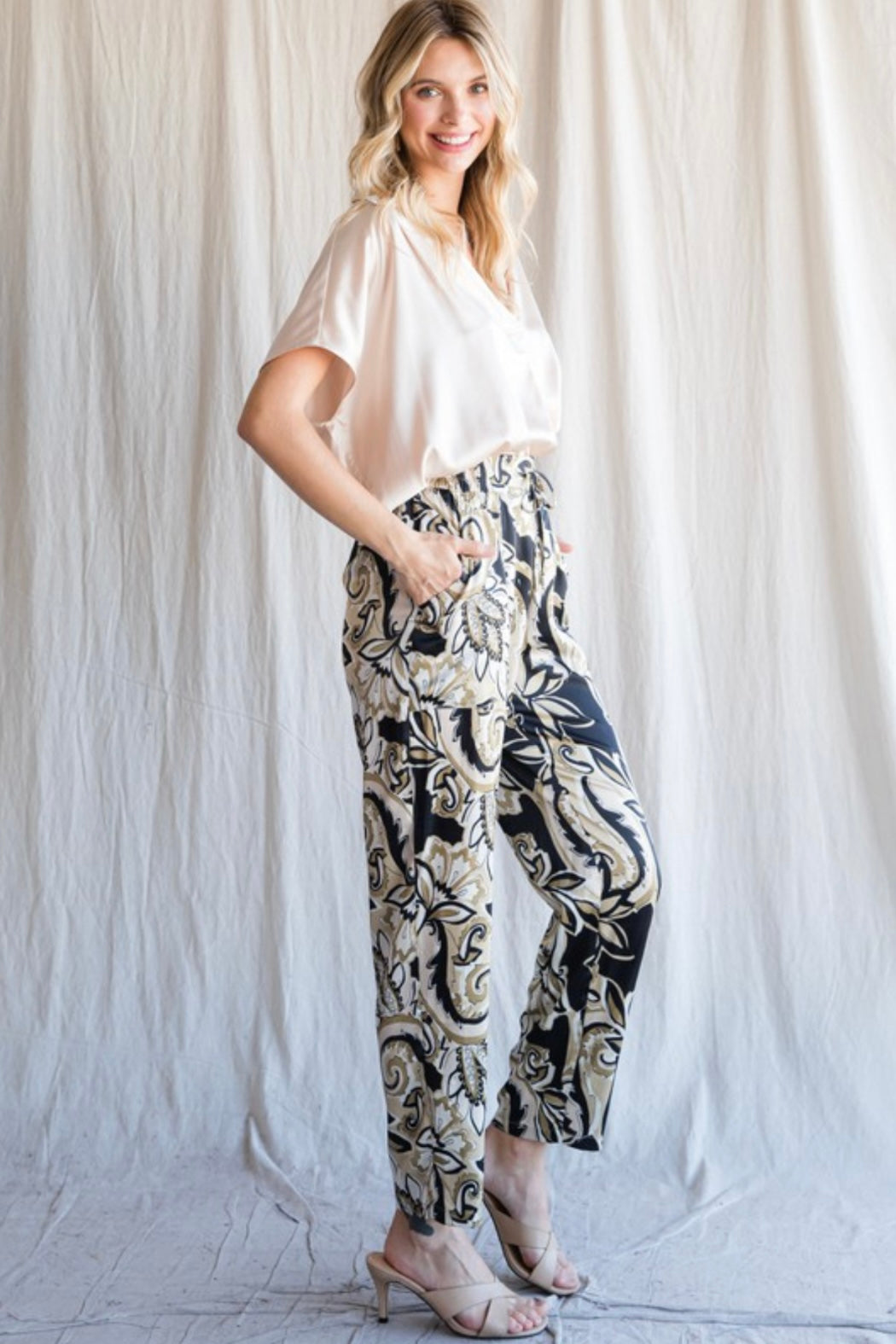 Paisley Pattern Drawstring Pants