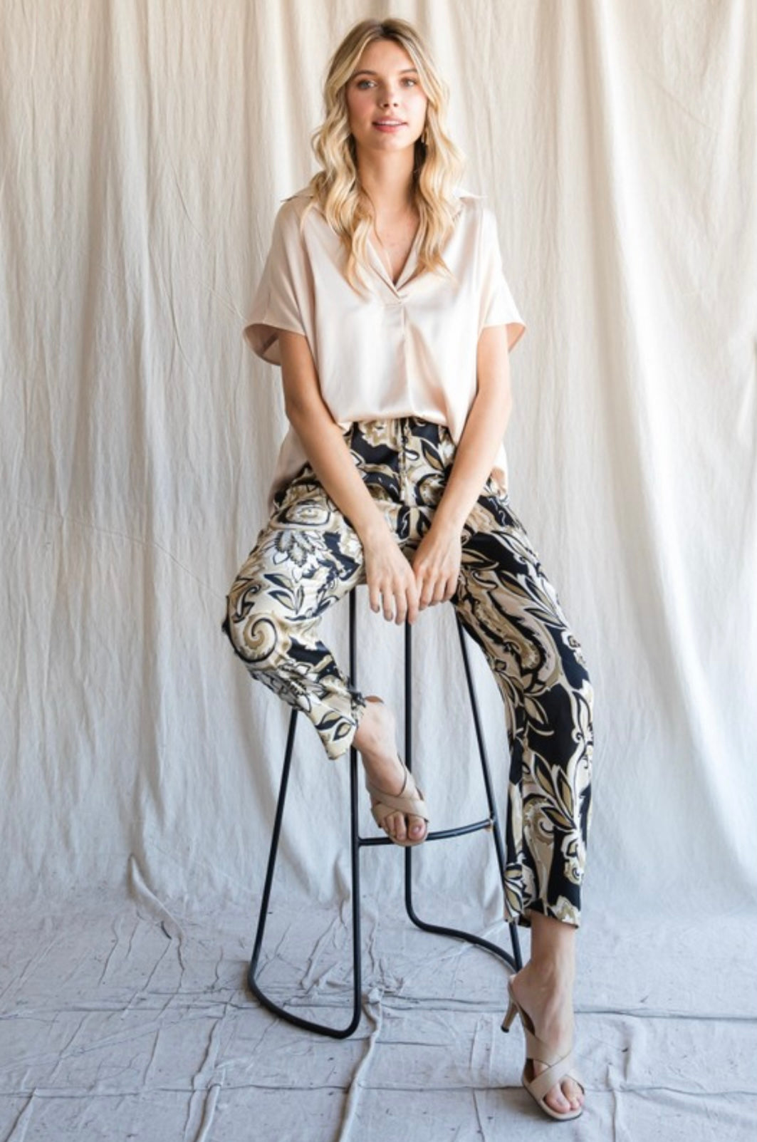Paisley Pattern Drawstring Pants