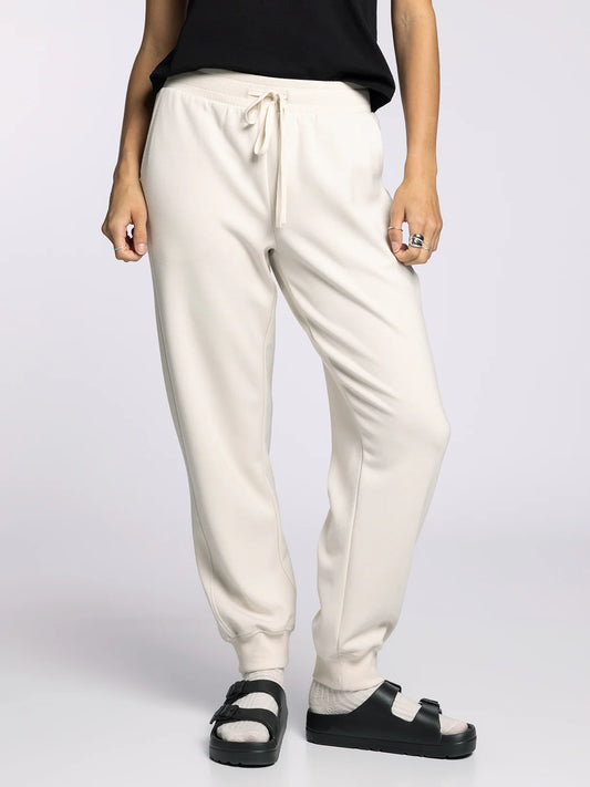 Caroline Jogger