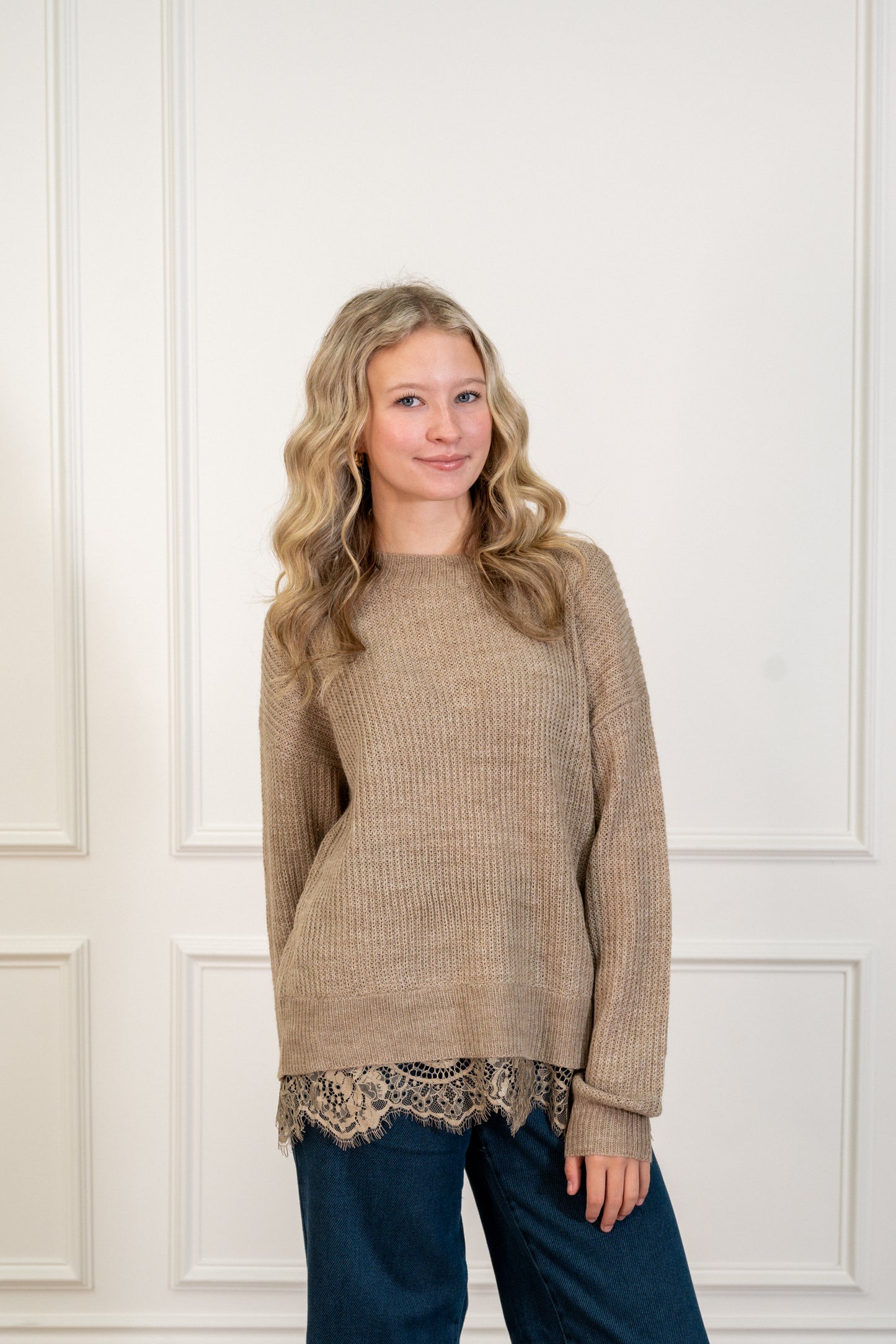 Morella Lace Crew Neck