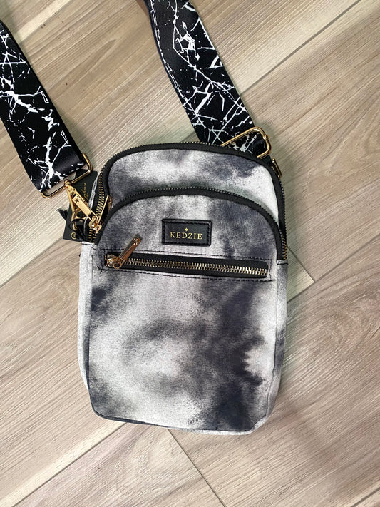 Kedzie Shoulder Bag